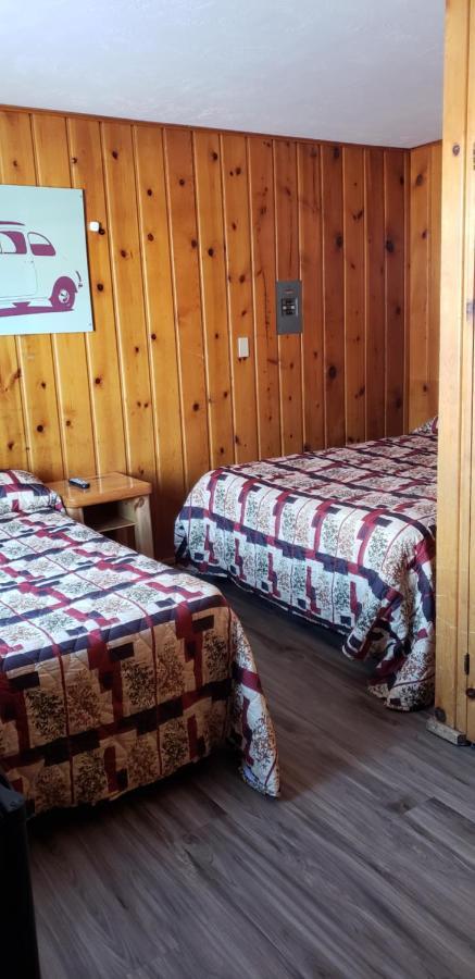 Caribou Lodge And Motel Soda Springs エクステリア 写真